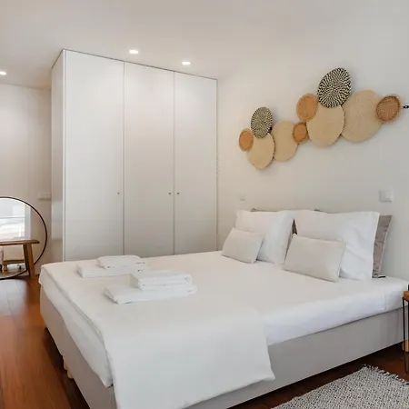 Apartment 250 At Arts District *